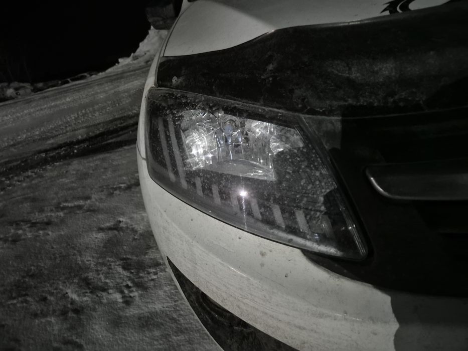 Продам фары на гранту