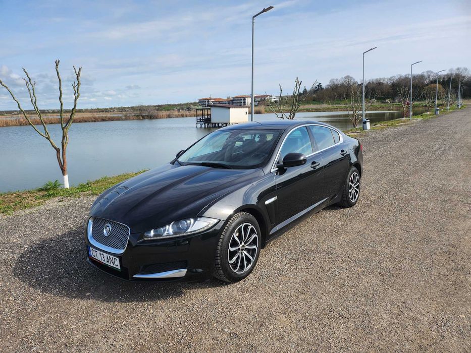 jaguar xf
