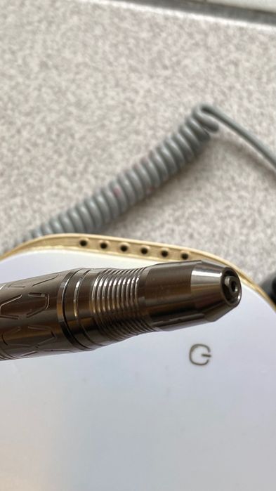 Подарявам машинка за махане на гел лак!