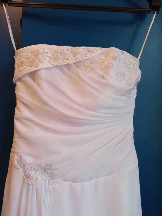 Rochie de mireasa si accesorii