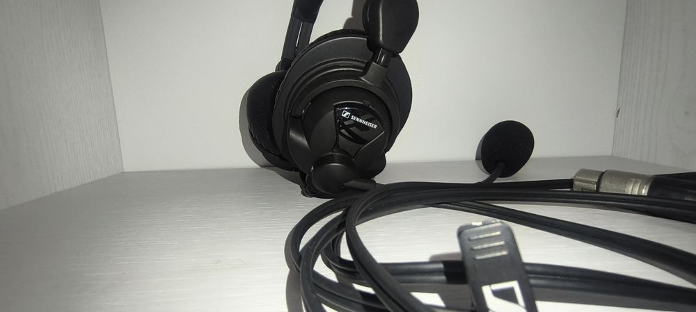 Căști profesionale pentru broadcast Sennheiser HMD 27( Pioneer, Akg)