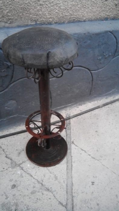 Барные стулья