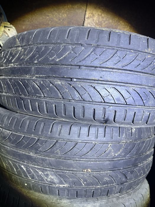Шины летние 215/60/16