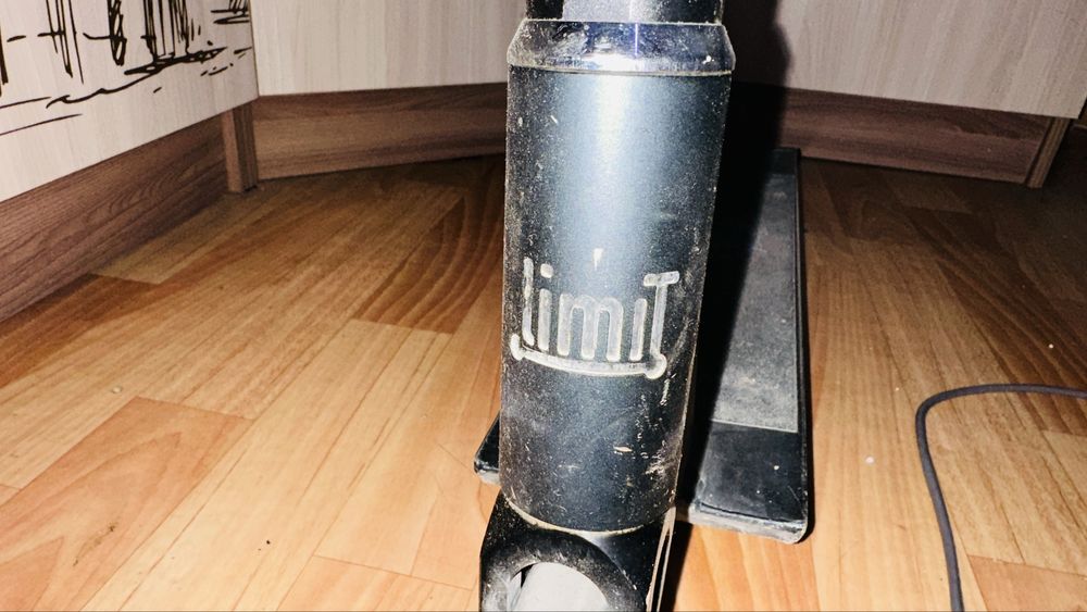 Трюковой самокат лимит Limit