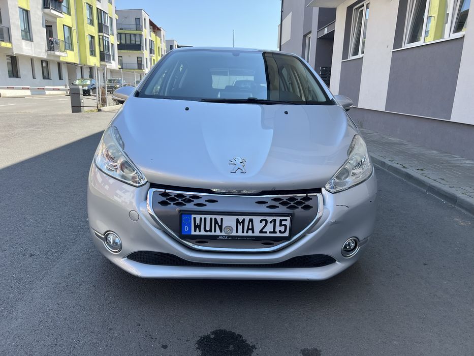 Peugeot 208 1.4 Diesel – Automată – 147.000 km.  2012