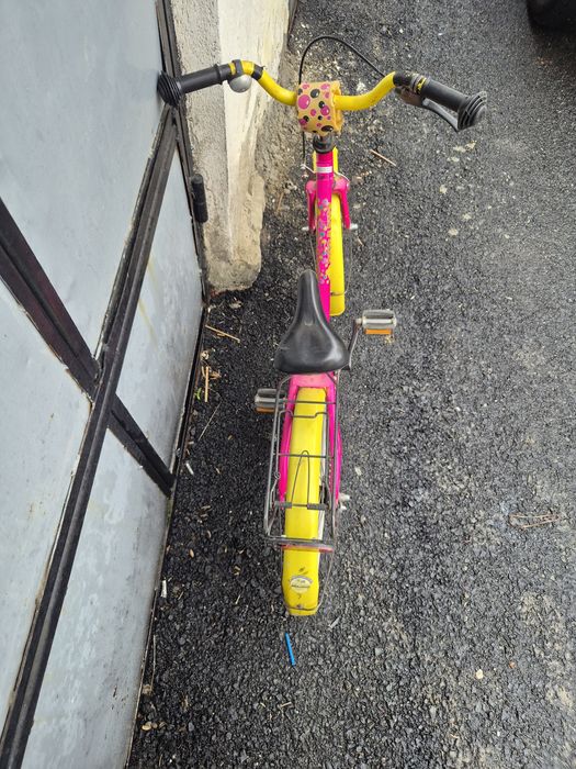 Vand bicicleta de copii