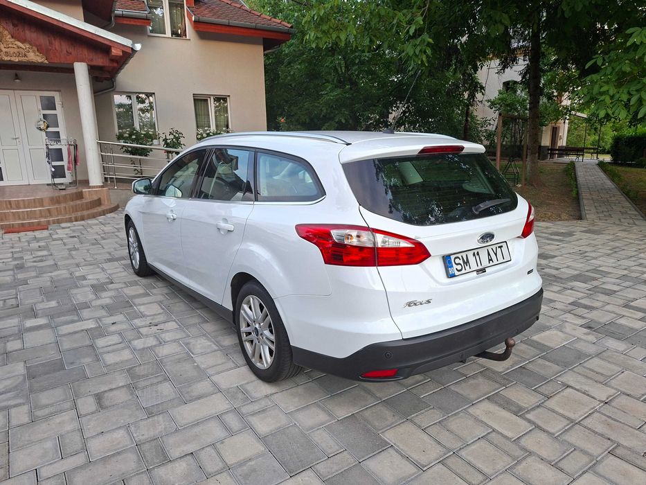De vinzare Ford Focus III.