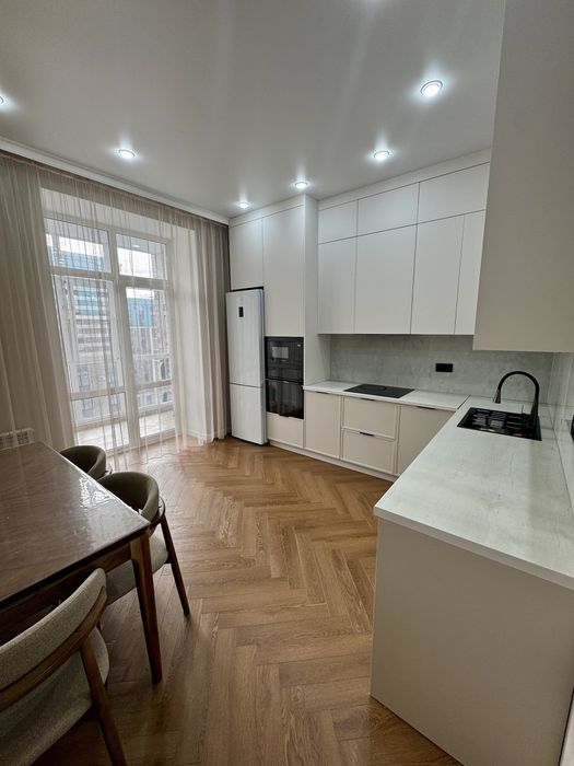 Продаю 3 комн квартиру