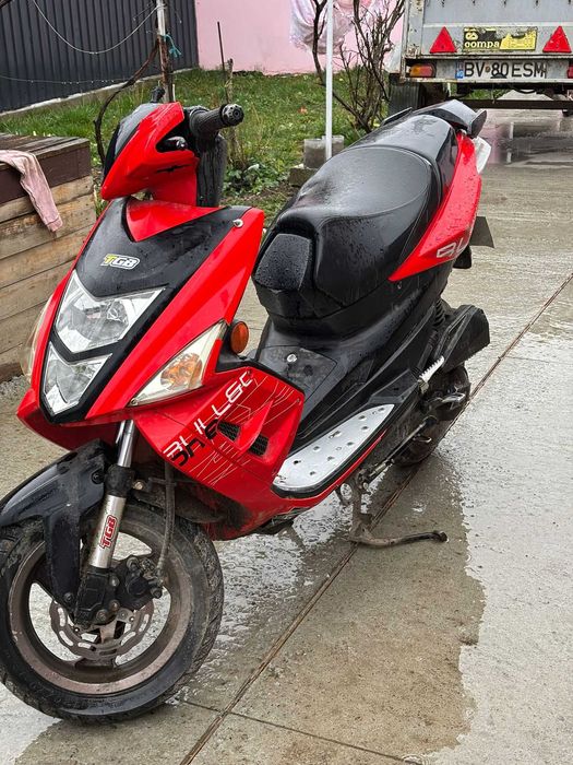 Scuter TGB de 49 cm an 2013