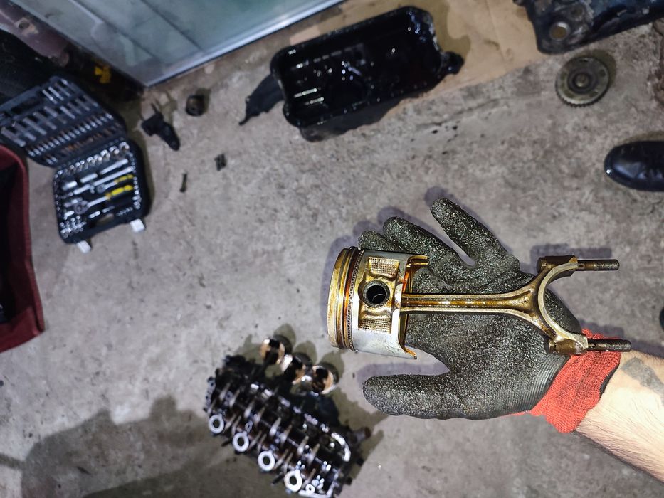 Части за Хонда цивик 5 г