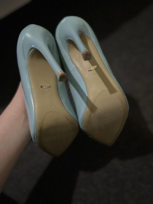 Pantofi stiletto cu toc