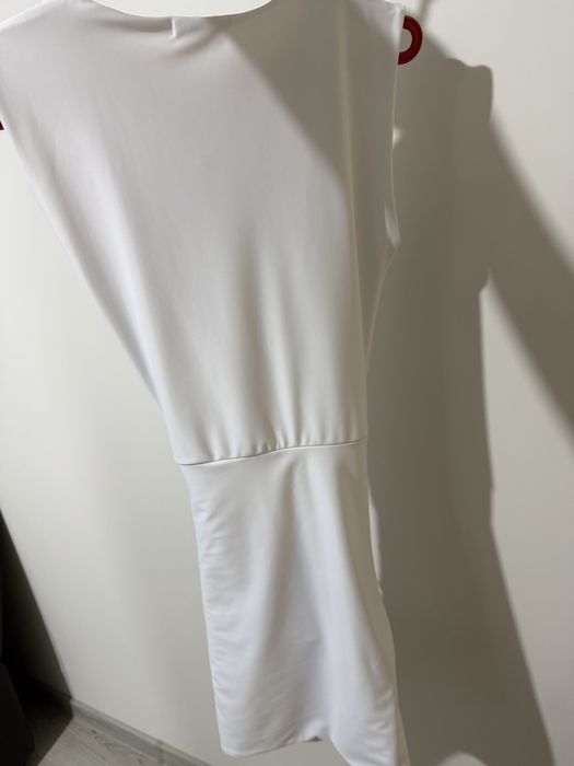 Рокля Be You носена веднъж