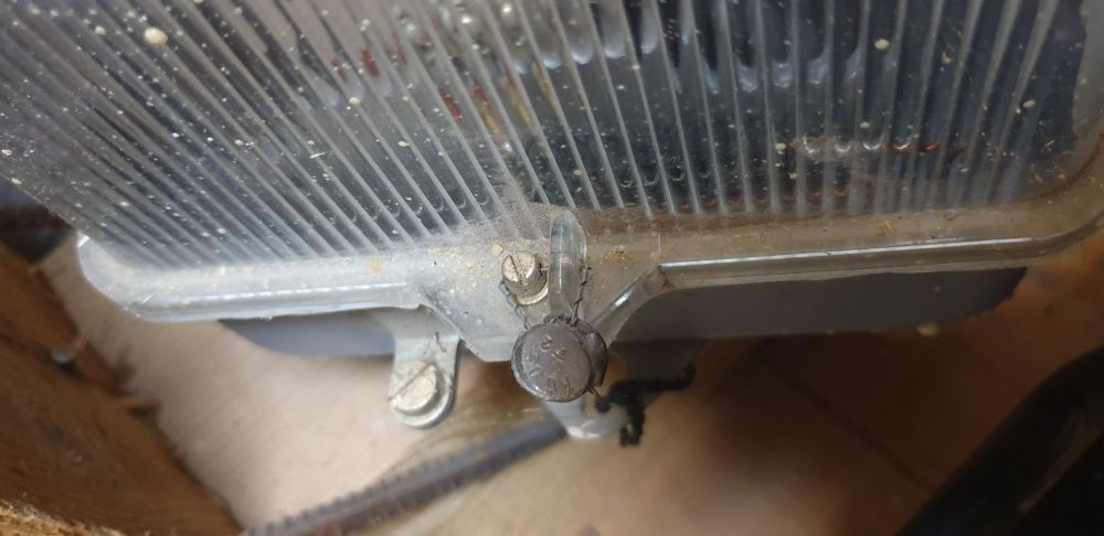 Contor trifazic analogic pasant