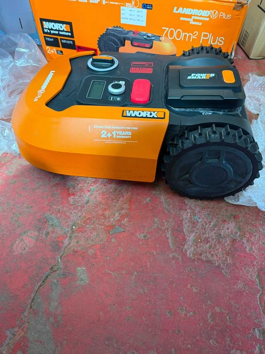 WORX Landroid Plus WR167E – Robot de tuns gazon pentru suprafețe de până la 700 m²