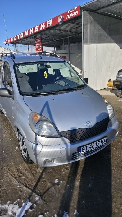 Toyota yaris verso automatic
