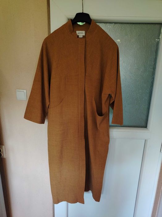 Палто дълго есенно