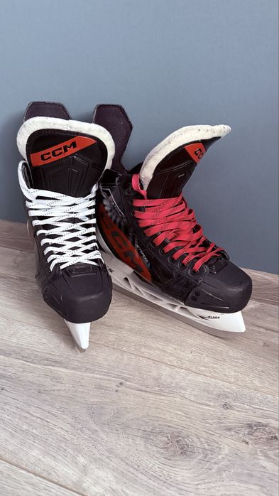 Продам коньки.