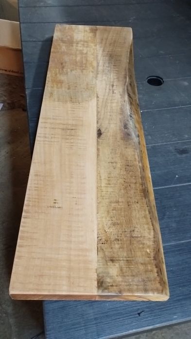 Vând blat de mango 100 lei