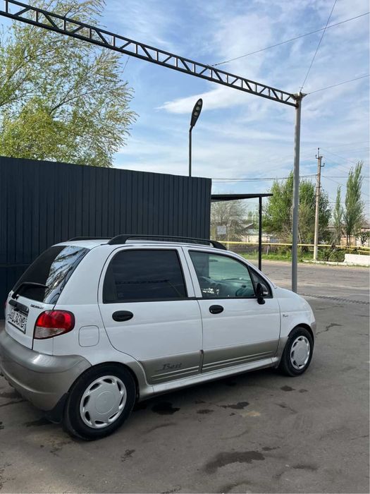 Matiz best sotiladi 2012 yil moshina 180 pabek