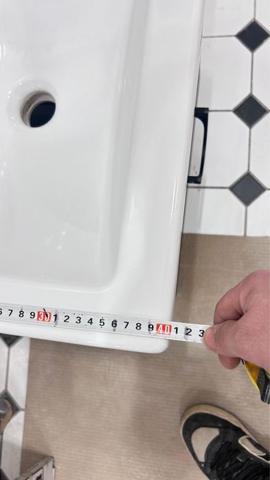 Раковина со шкафом