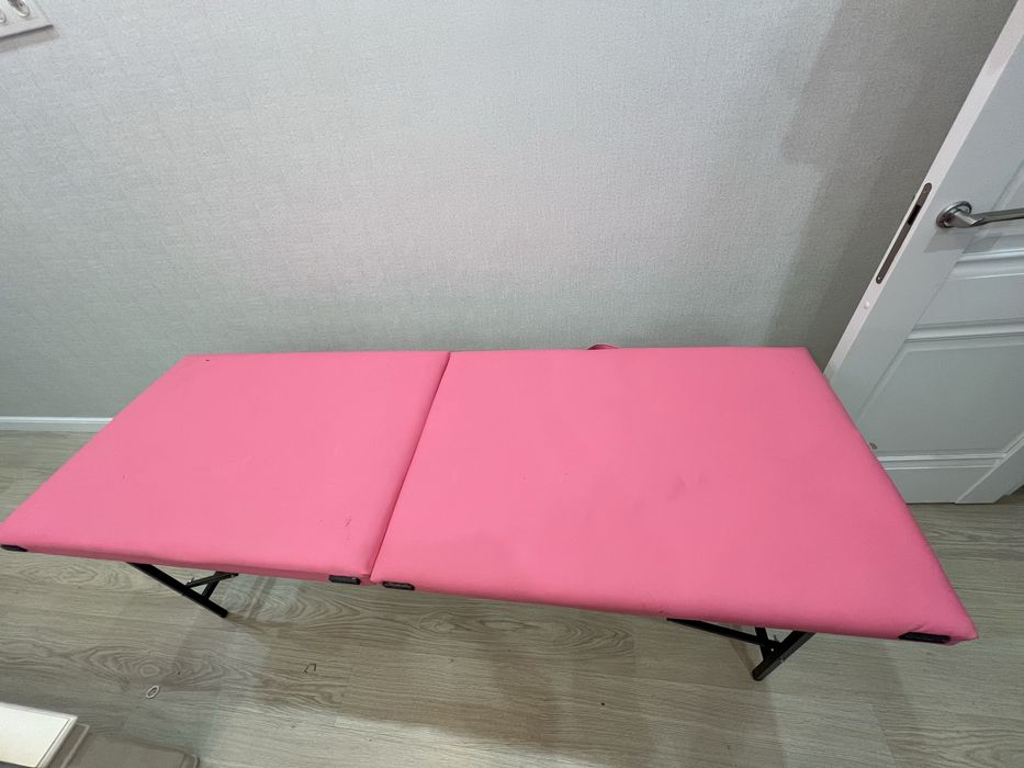 Кушетка для ресницы