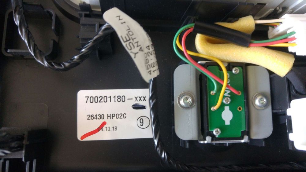 Plafoniera fata nissan qashqai 2 suv j11 26430hp02c 165228270