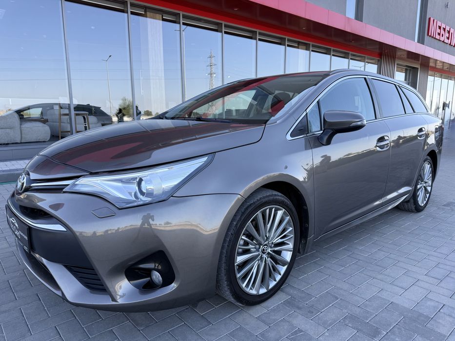Toyota Avensis 1.8 VVT-i 2016г. EURO 6  / NAVI / CAMERA