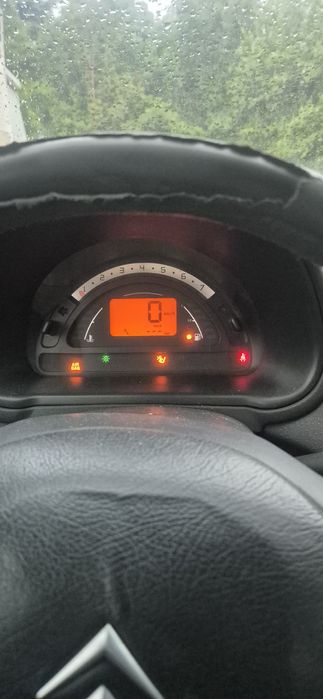 Ситроен Ц3 На части