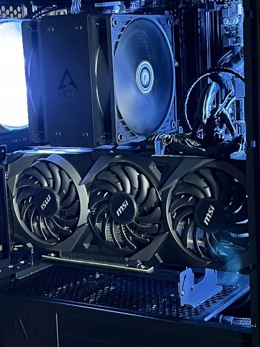 Ryzen 7 5700X, RTX 3060 12GB, DDR4 16GB 3200, 1TB NVME Samsung 980