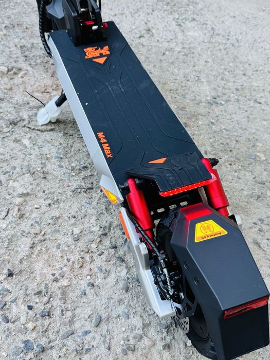 НОВО! KuKirin M4 Max 45км/ч Електрическа Тротинетка Скутер 800W 48V/18