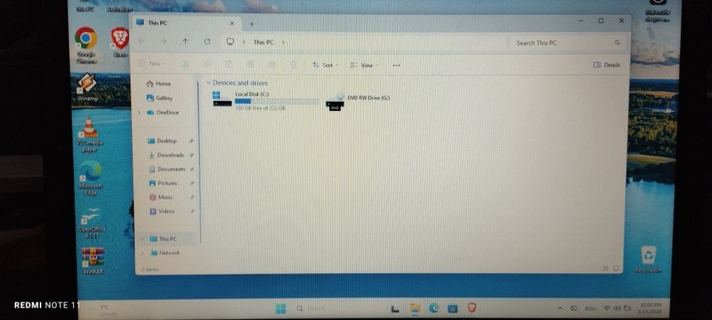 Laptop FUJITSU cu I3 si 8 G RAM
