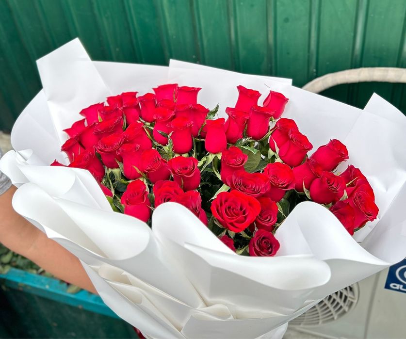 Букеты, акция, розы
