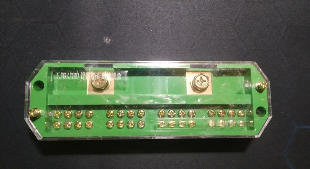 Клеммный терминал