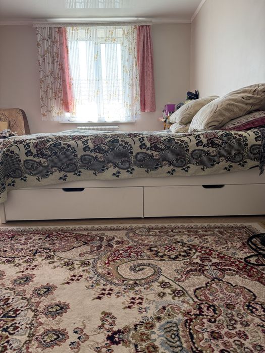 Кровать  сатылады