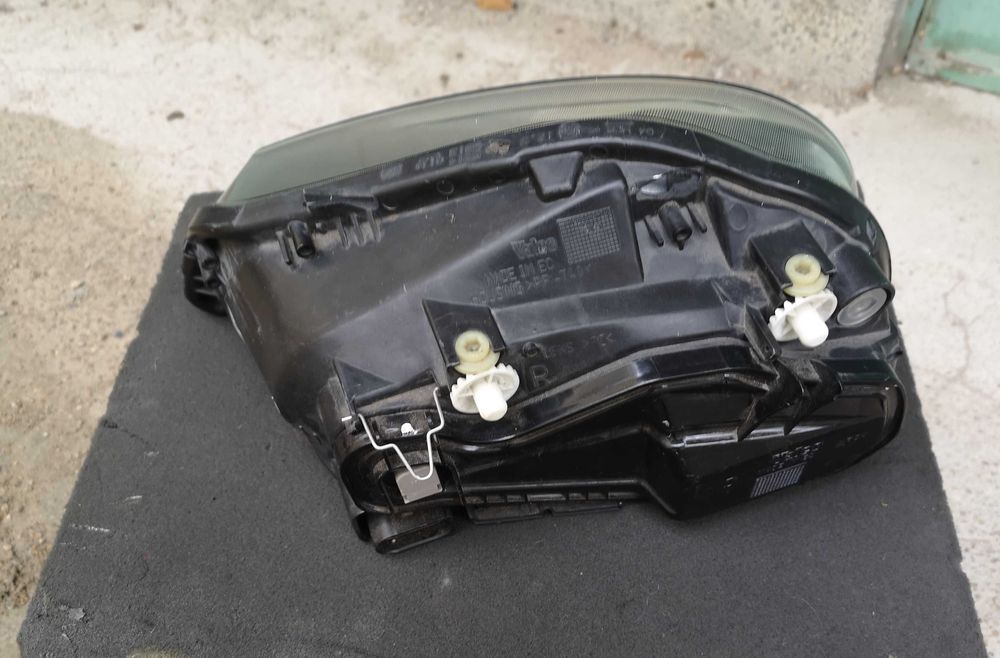 Оригинален фар  Сеат Ароса   Seat Arosa