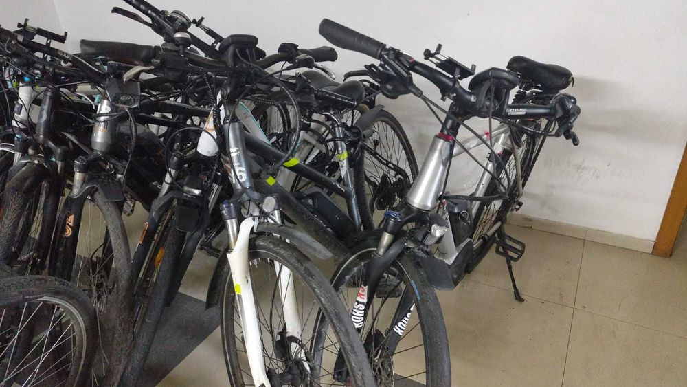 Vand biciclete electrice cu motorizare Bosch