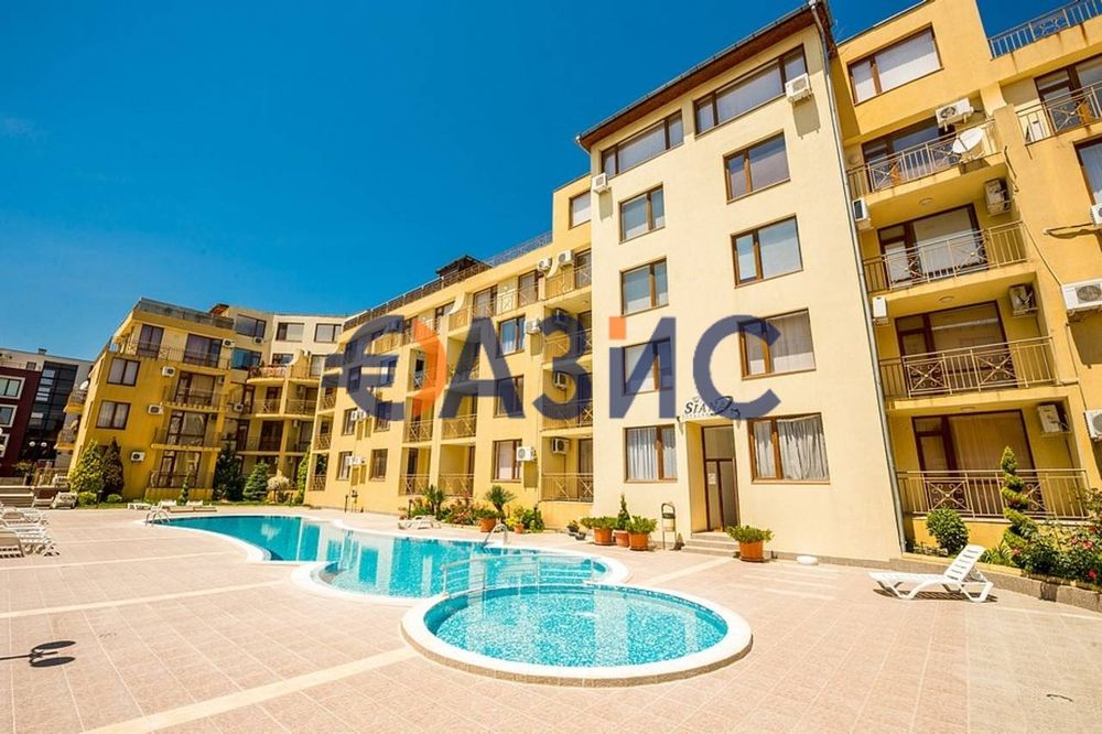 Продава се Двустаен апартамент в Свети Влас - 55 кв.м за 826 €/кв.м - Снимка #14