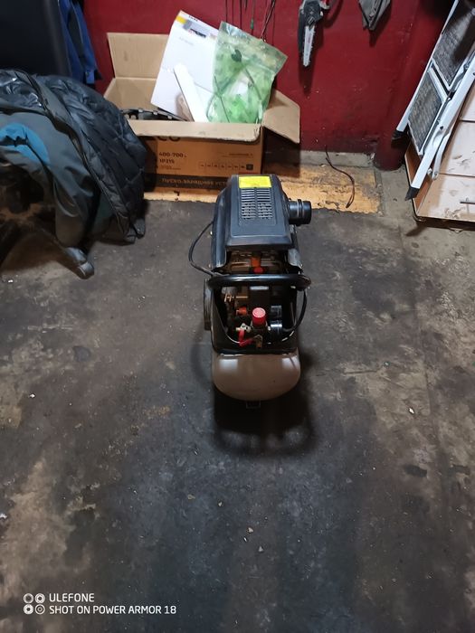 Продам компрессор