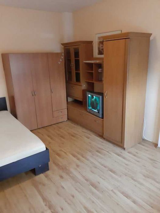 Дава се под наем Двустаен апартамент в Бургас, Меден рудник - зона А - 60 кв.м за 153 € - Снимка #4