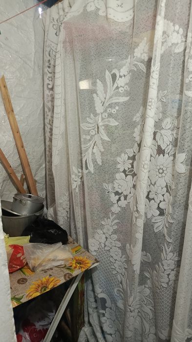 Уй сотилади 2хонали