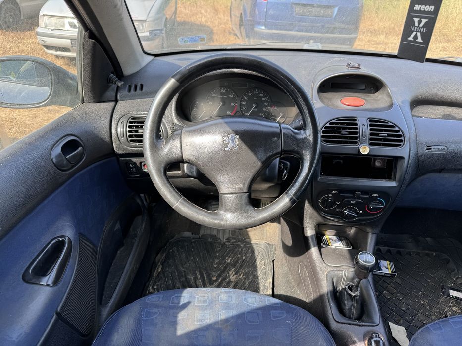 Peugeot 206 1.4hdi 68кс 2002г На Части