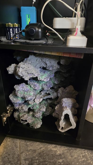 Аквариум на тумбе, с рыбками,200л