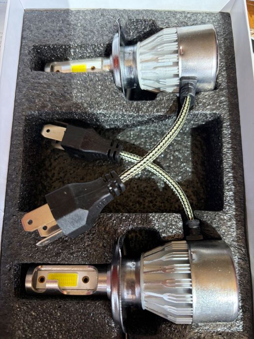 Лед крушки H4/H8