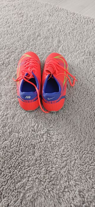 Ghete footbal Nike marimea 40