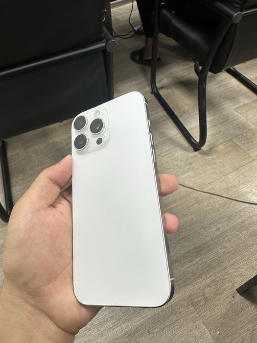 Iphone 16pro max srochni sotiladi