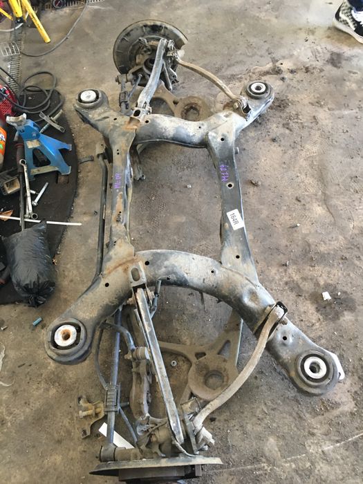 Punte spate mercedes ML W164 an 2006-2011