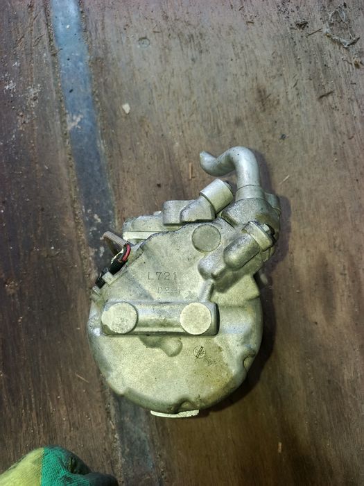 Компрессор кондиционера бмв