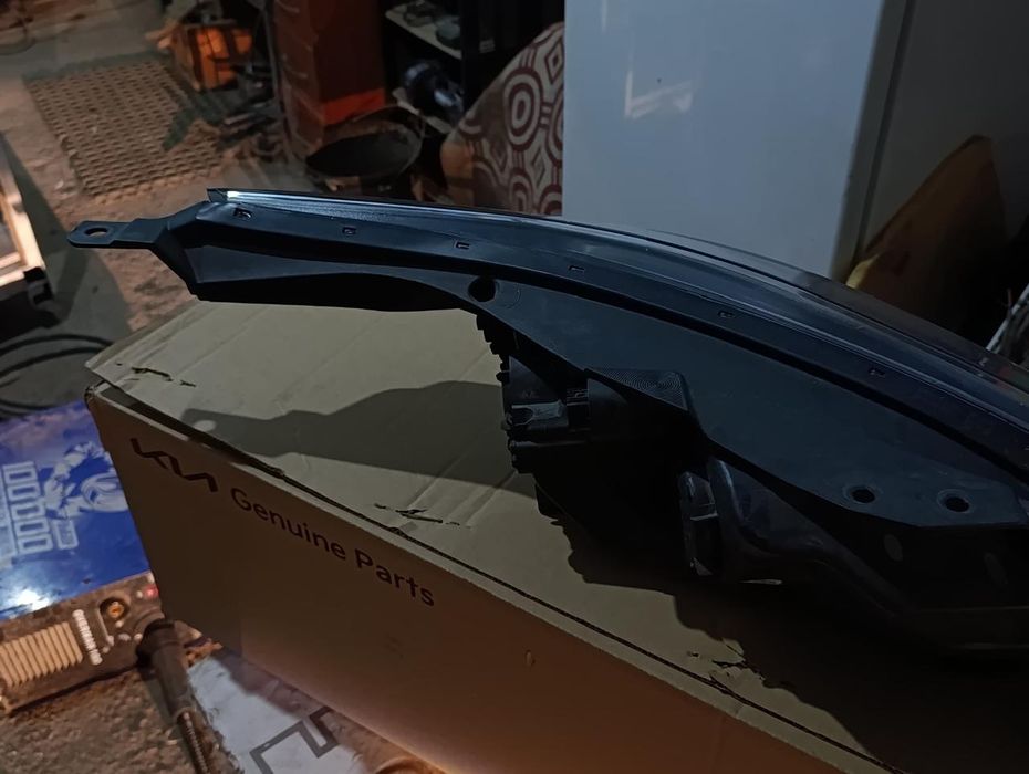 Kia    ceed  фары