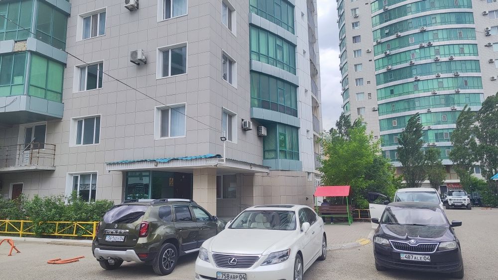 Продам 2х ком квартиру в центре, 11мкрн.