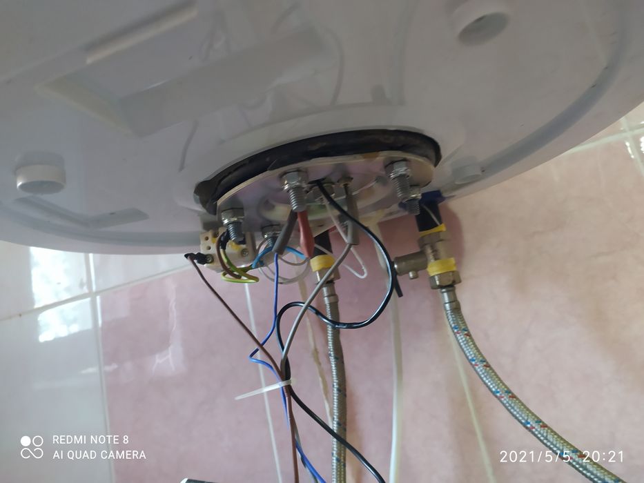 Ремонт водонагревателей, бойлеров, Аристон.